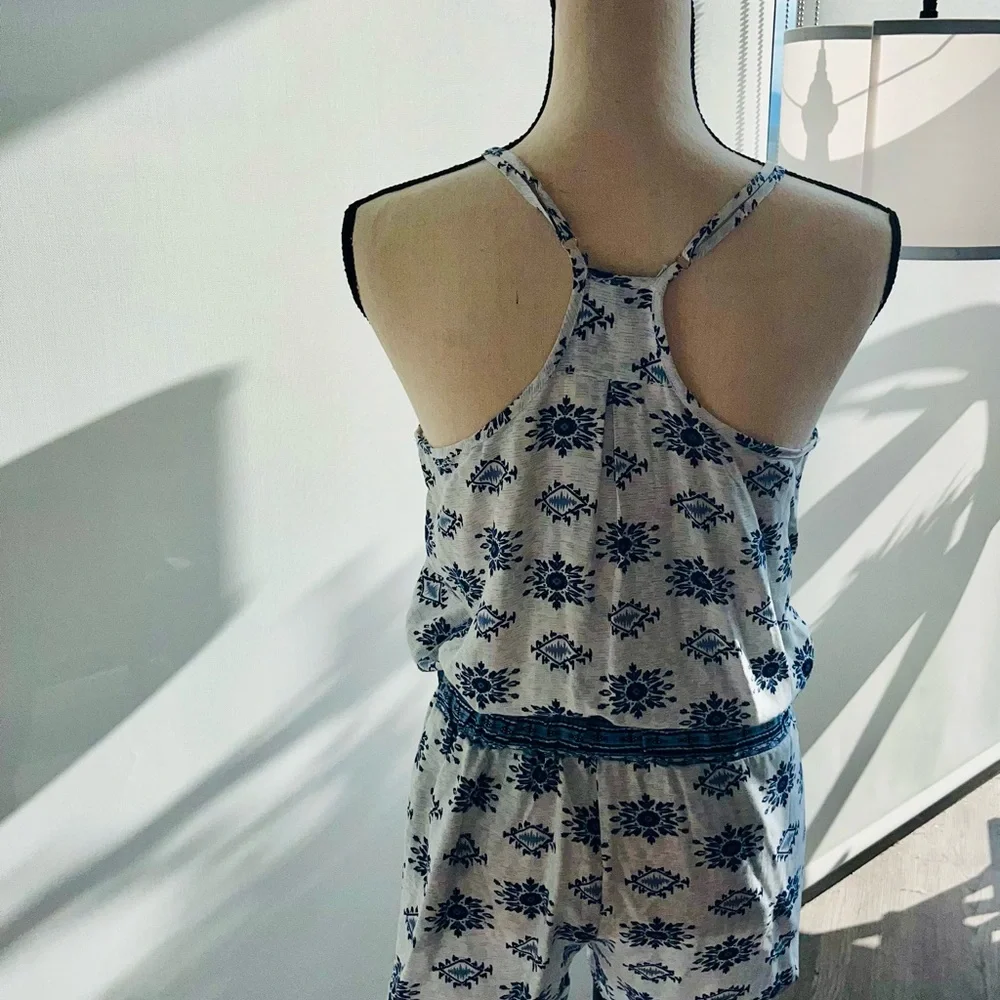 Ocean Drive White and Blue Floral Romper with Tie Waist - Picture 4 of 5